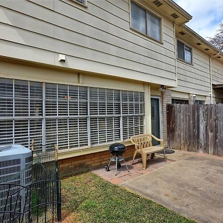 Mpressive Hideaway! Villa Grand Prairie Exterior foto